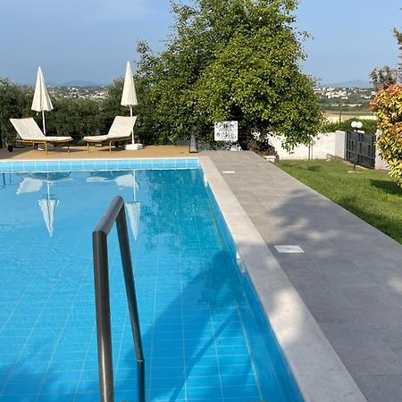 Serenity House Epanomi Bagian luar foto