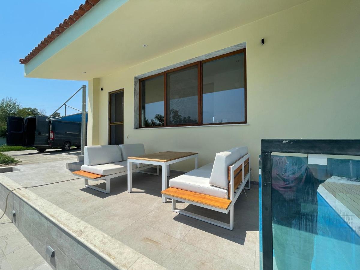 Serenity House Epanomi Bagian luar foto