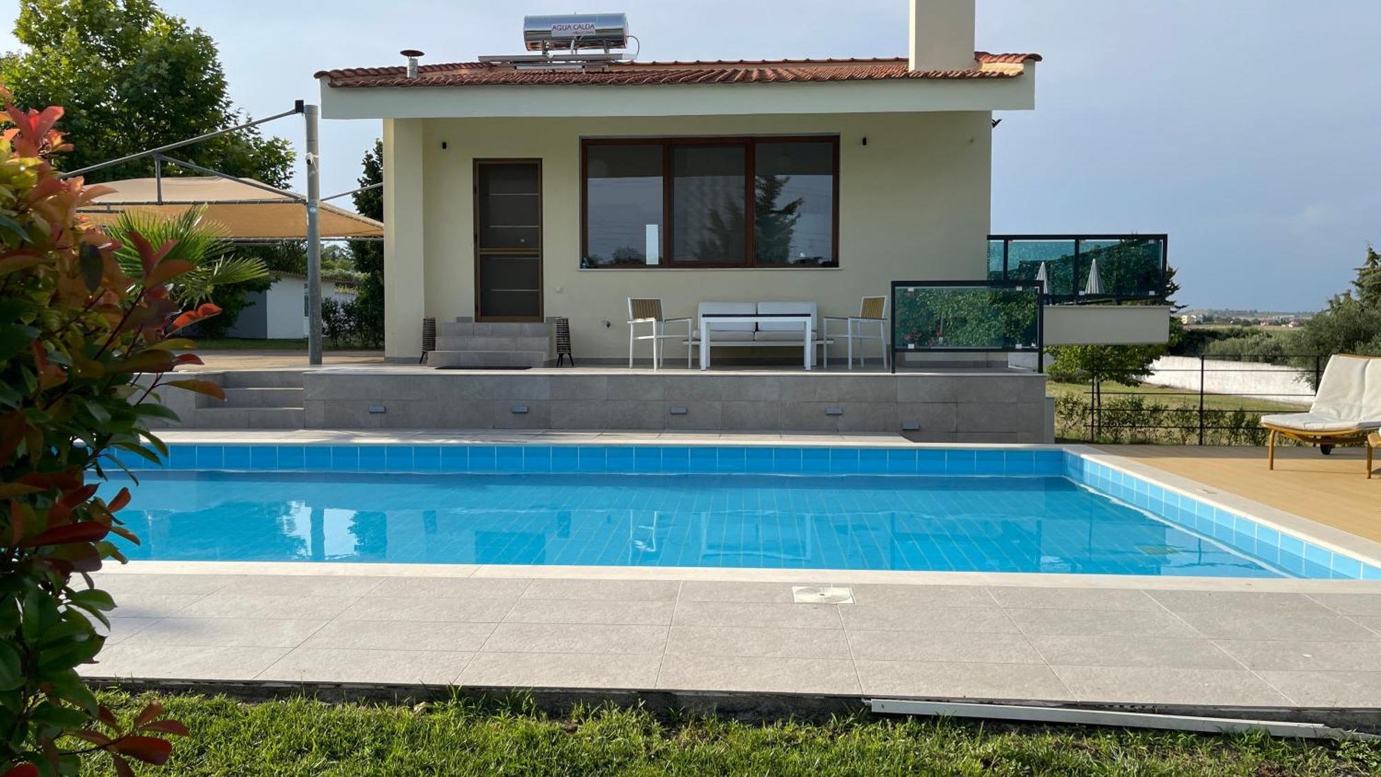 Serenity House Epanomi Bagian luar foto